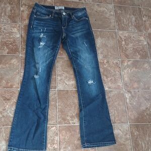 GUC L.e.i. Bridget Curvy Boot Distressed Ripped Jeans Embroidered Pockets Size 7